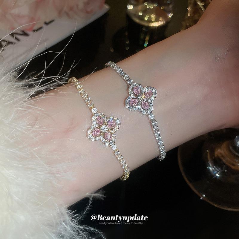 ins trend design sense pink diamond flower bracelet niche fashion bracelet women's Korean high-end commuter jewelry