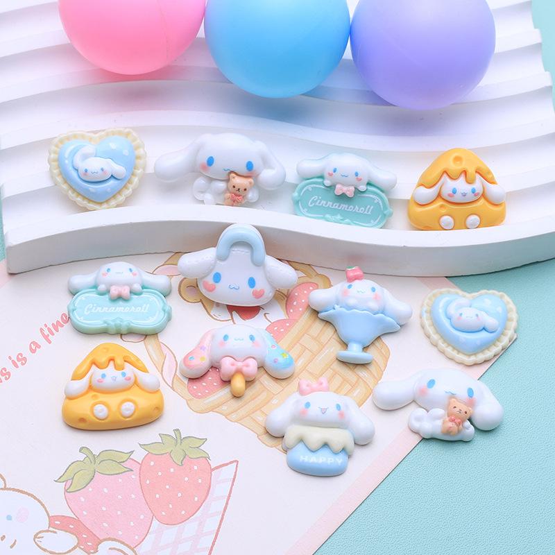 10 Pcs New Mini Kawaii Cartoon Big Eared Dog, Peach Heart Series Resin Scrapbook Diy Miniature Ornament Accessories A27