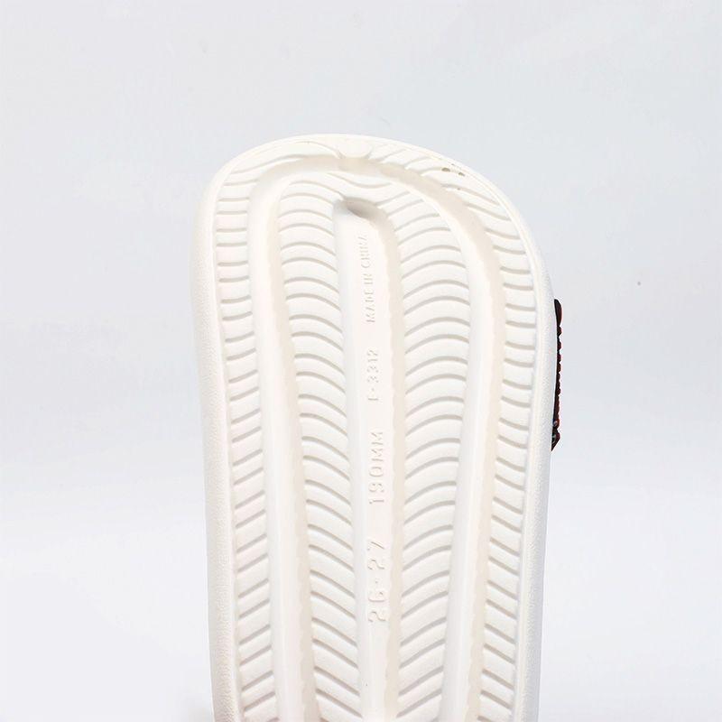 Classic And White Bold Color Eva Slippers For Boys With Cartoon Design Perfect For Summer Fun