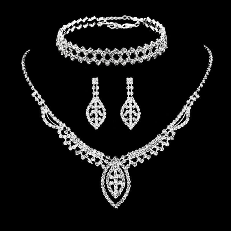 Elegant bridal necklace set - wedding dress accessories, three-piece set (necklace, earrings, bracelet)