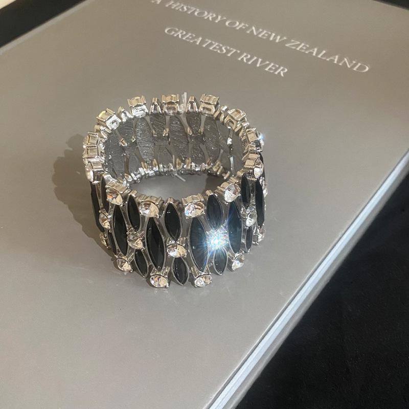 Colorful Acetate Open Bangle: Exaggerated Light Luxury Bracelet for Women