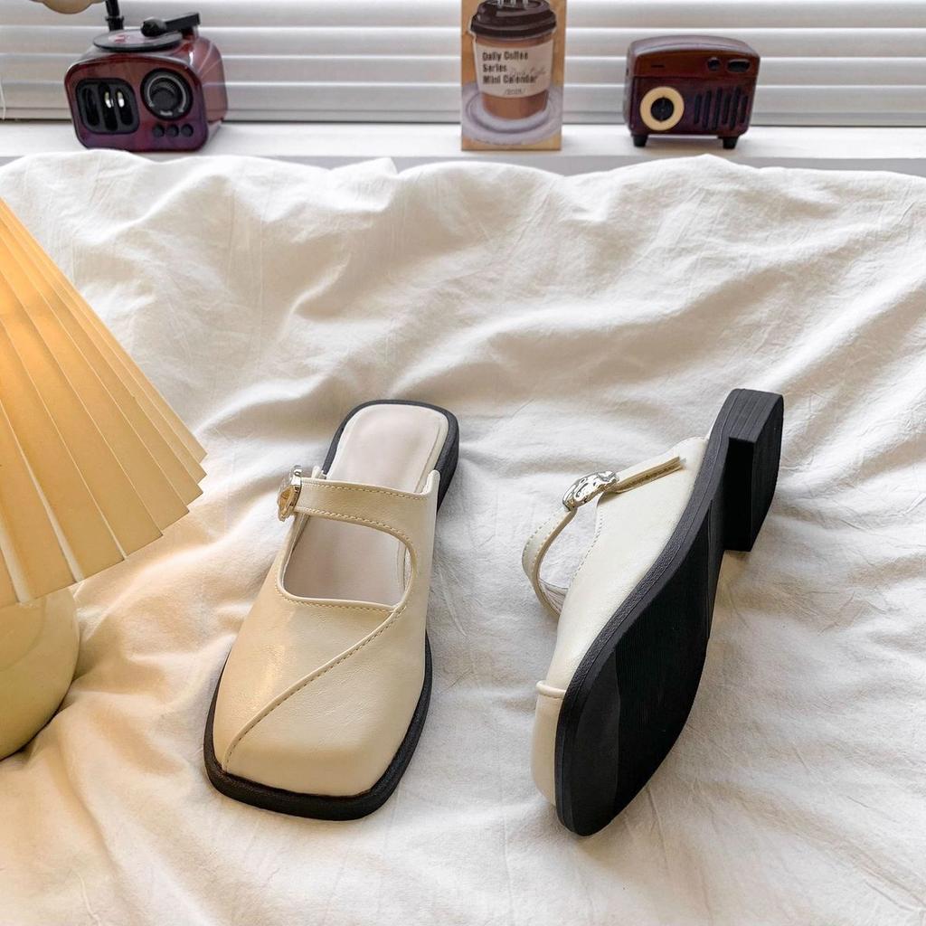 Retro versatile flat bottom women's bag head half slippers 2025 spring and summer new French high-end slippers women's wear