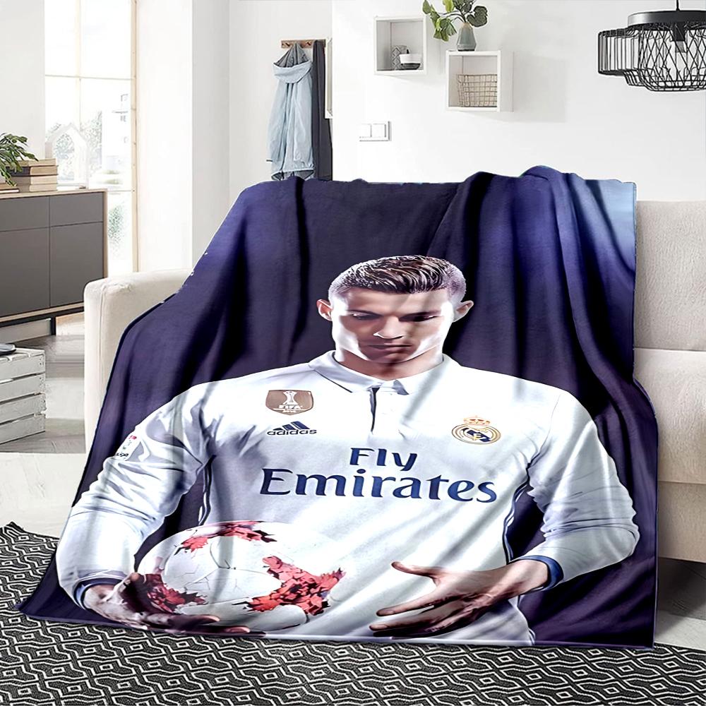 Soccer Player Action Blankets Flannel Printed Breathable Warm Throw Blanket for Home Office Bedspreads 0708a147