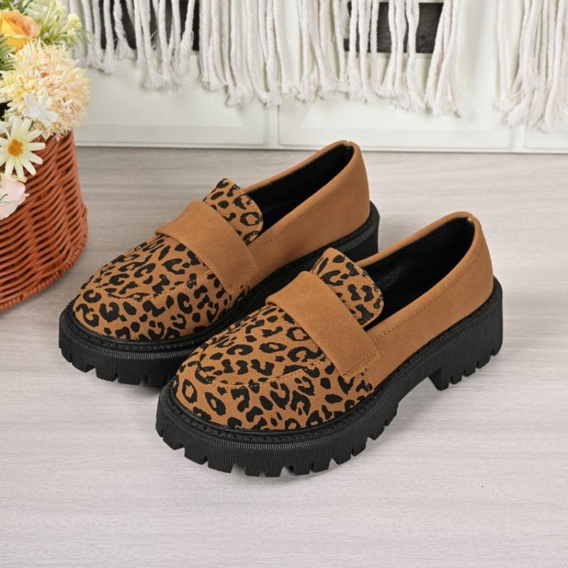 Leather Shoes for Women Fashion Leopard Platform Shoes Women Slip on Loafers High Quality Soft Sole Women Shoe Big Size 2025 New