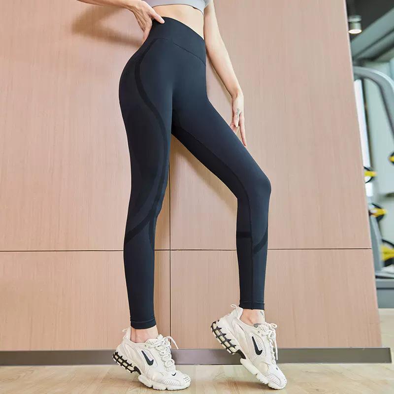 

High-Waist Seamless Women s Yoga Pants - Butt Lift, Quick-Dry, Elastic Fitness Leggings. Large чорний