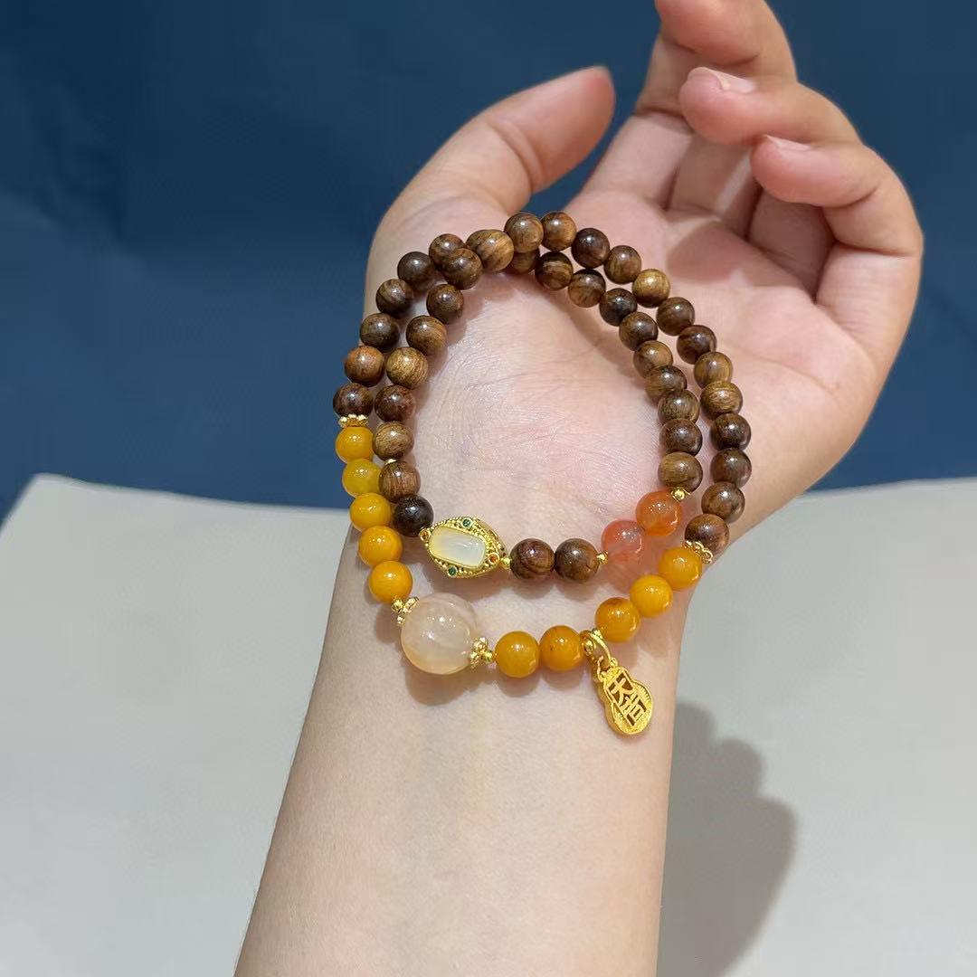 

Karin Double Loop Beeswax Wood Bracelet - Stylish & Versatile Unisex Design