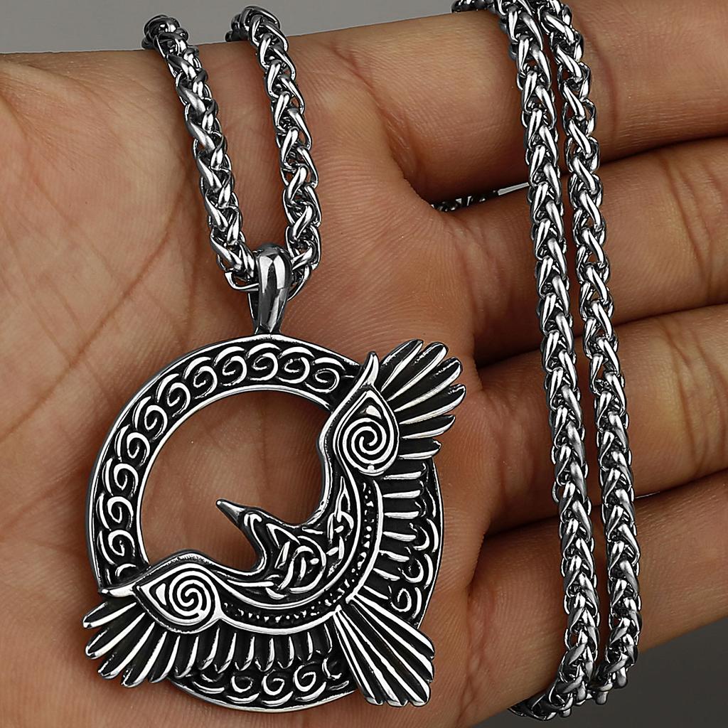 Viking Triangle Odin Raven Huginn and Muninn Necklace Amulet Stainless Steel Pendant Men‘s Fashion Jewelry Gift
