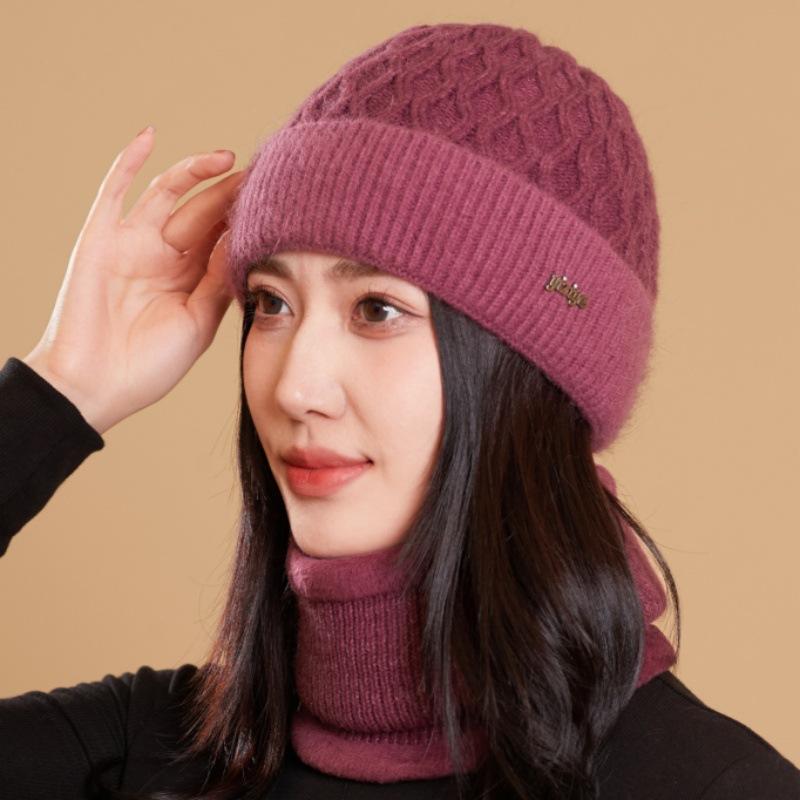 New Knitted Hat Winter Women's Outdoor Cold Hat Outdoor Crimped Twist Pattern Warm Wool Hat