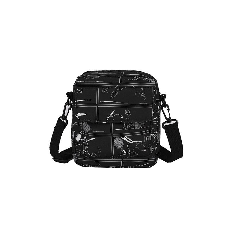 

Printed one-shoulder schoolgirl bag, multi-pocket storage, large-capacity small square bag, anti-splashing texture, one-shoulder oblique span bag. чёрный