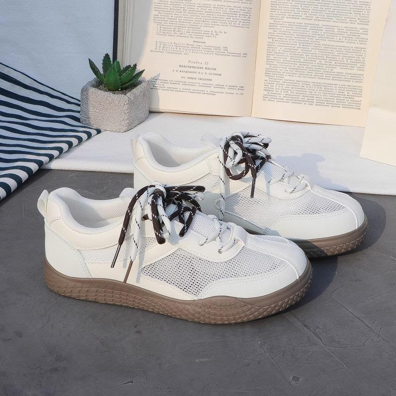 Summer women's shoes breathable mesh retro German training shoes 2025 new lightweight casual little white shoes versatile sports board shoes