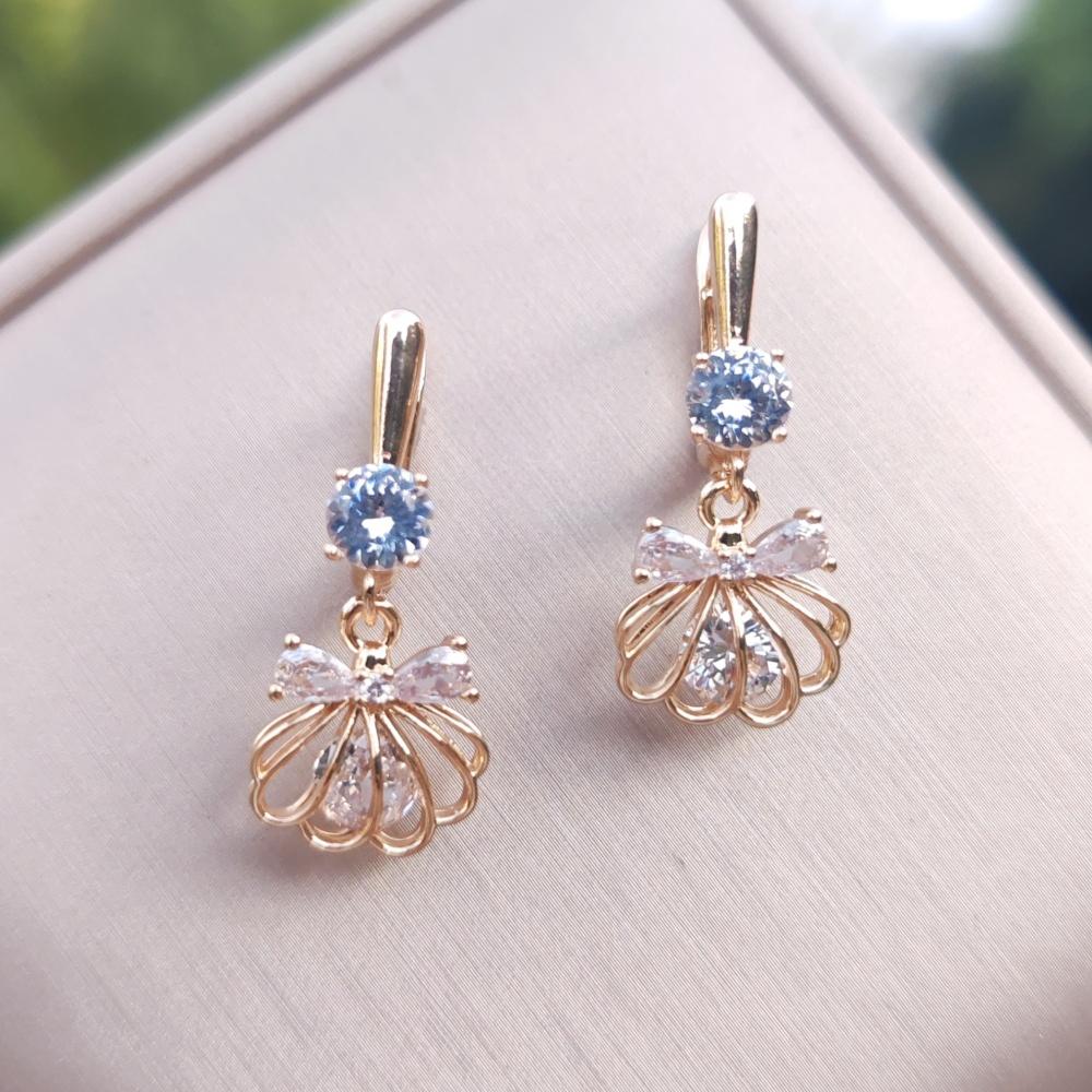 1 paire de boucles d'oreilles pendantes en forme de nœud creux en zircon pour femmes, bijoux quotidiens, accessoires de fête