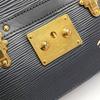 [Pre-Owned] Trunk Clutch Soft Box Water Ripple Leather Crossbody Shoulder Bag - Very Good #TJPCQ6