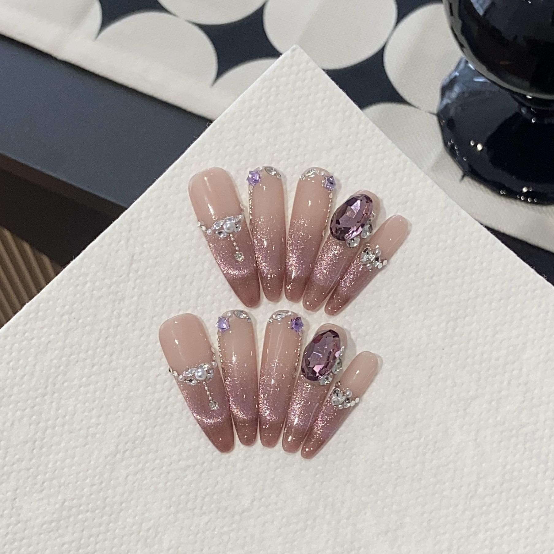 

Розовый Градиент Кошачий Глаз Жемчуг Маленькая Цепочка с Битым Бриллиантом Фиолетовый Бутик K9 Бриллиант Лолия Нашивка L