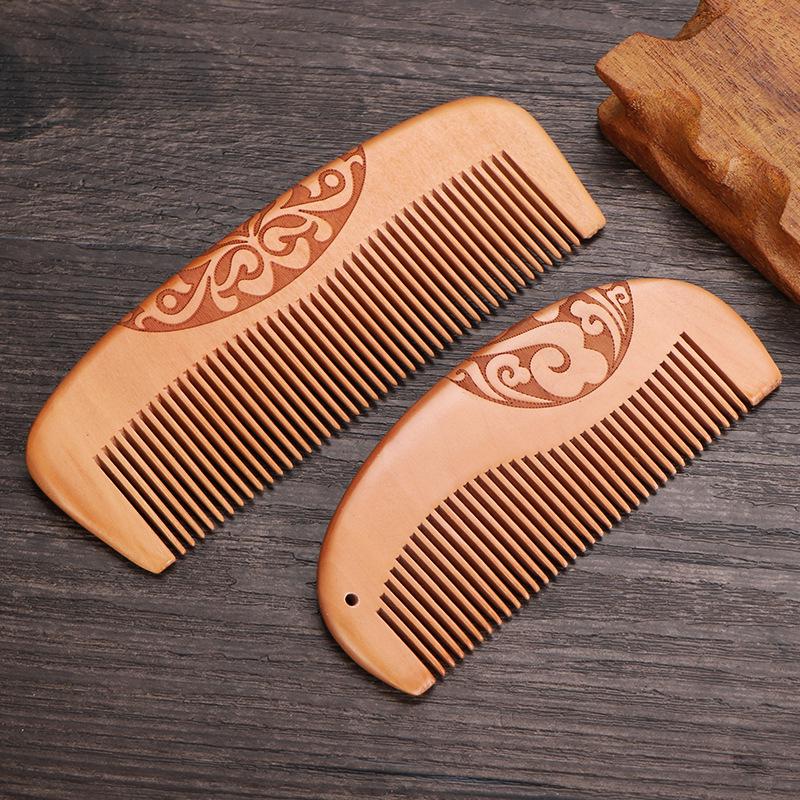 Boutique Peach Wood Comb - Hand-Carved Sandalwood with Auspicious Clouds Design, Personalized Logo Option.