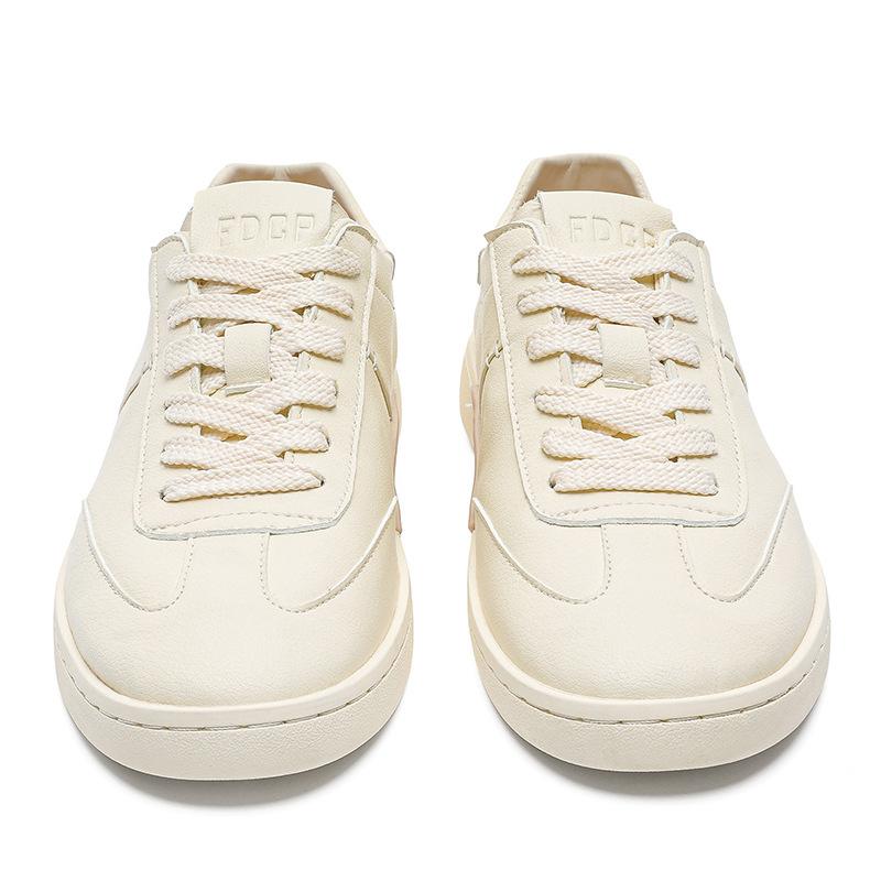 Summer Commuting Breathable Versatile Trendy Flat-Bottomed Explosive Casual Shoes Male Student Version Shoes Men'S Board Shoes White Shoes