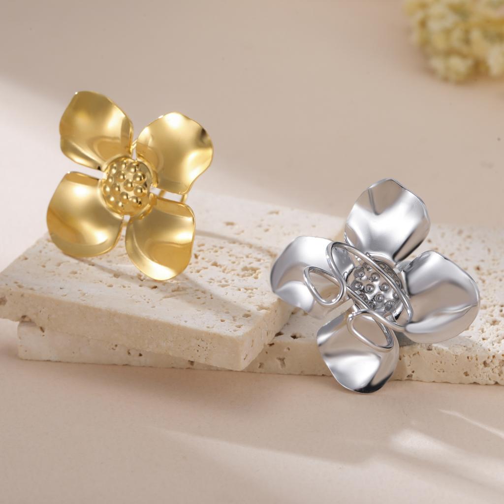 Women's Aesthetic Flower Rings Stainless Steel Gold Open Adjustable Ring Wedding Jewelry Gift