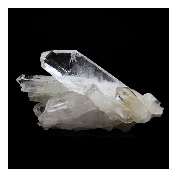Pierres et Minéraux. Quartz à Ame. 118.0 ct. La Table, Chambéry, France..