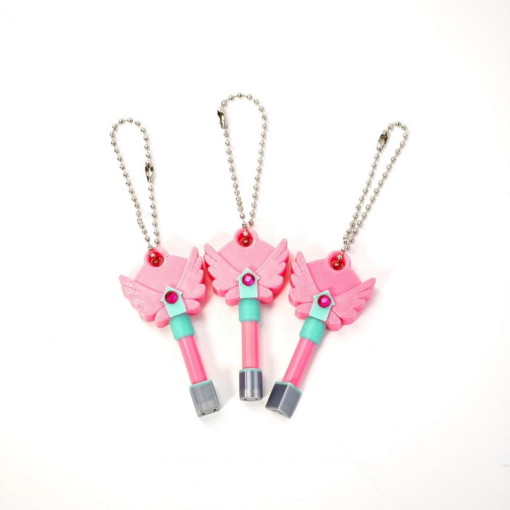 

Корейська традиційна гра Сезон 3 Реквізит Брелок Намисто Підвіска та Ніж Ігрові реквізити для Сімейних Вечірок Кальмарів Подарунки