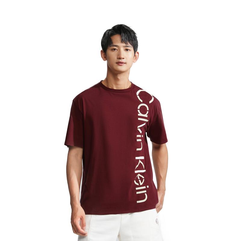 Calvin Klein SS23 Letter Print Loose Round Neck T-Shirt Men Tops Maroon 40JM886-VLP