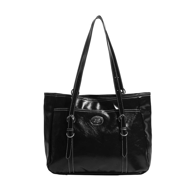 Large Capacity Underarm Bag Women's New Loose Sense Fashion Light Luxury Niche High Sense Commuter Bag
