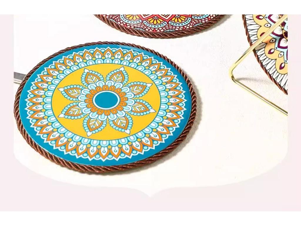 High Temperature Resistant Retro Enamel Pot Mat: Non-Slip, Anti-Scald Ceramic Pad for Dining Table