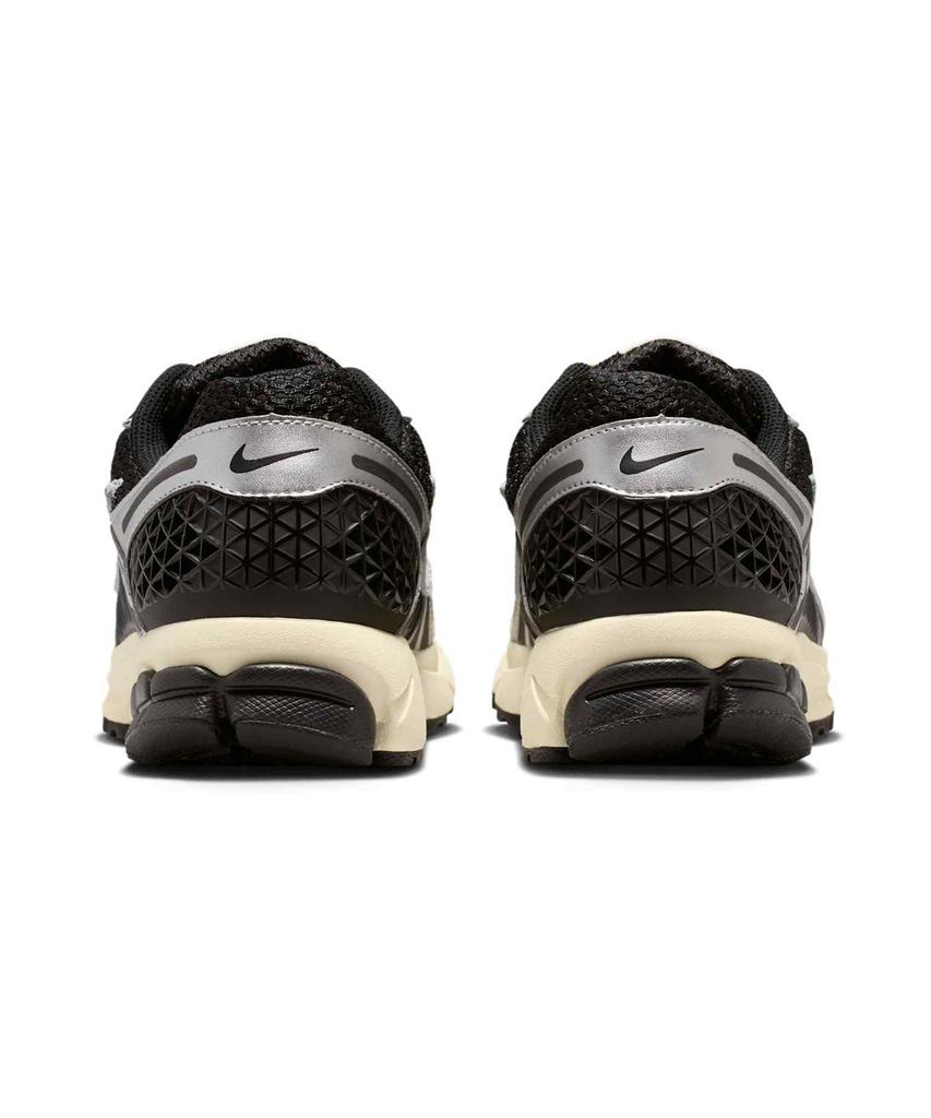 Nike Zoom Vomero 5 M - Black:Metallic Silver:Coconut Milk:Chrome / Im3486-003