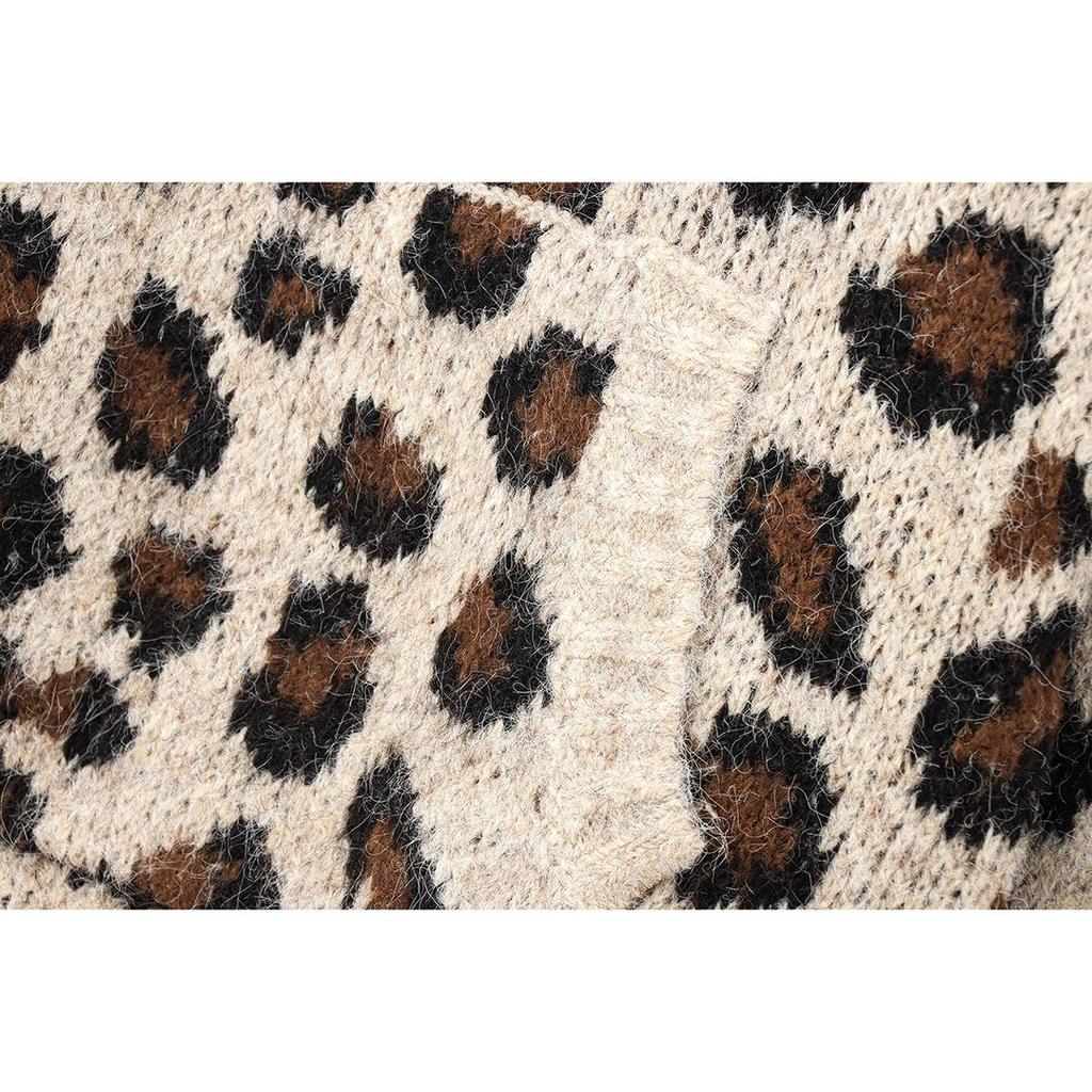 2024 Fall Women's Animal Pattern Jacquard Knit Sweatshirt - European & American Style Long Sleeve