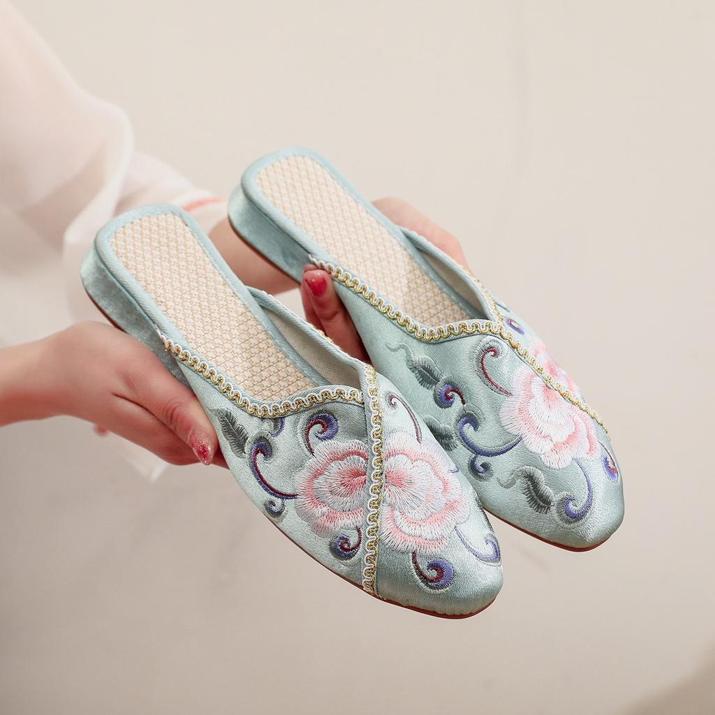 [Huarong] 2024 Summer New Products Antique Embroidered Women's Shoes Indoor Han Element Embroidered Shoes Hanfu Shoes Women's Slippers