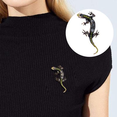 Vintage Reptil-förmige Brosche Exquisite Faux Kristall Pin Tier Form Männer Kleidung Abzeichen