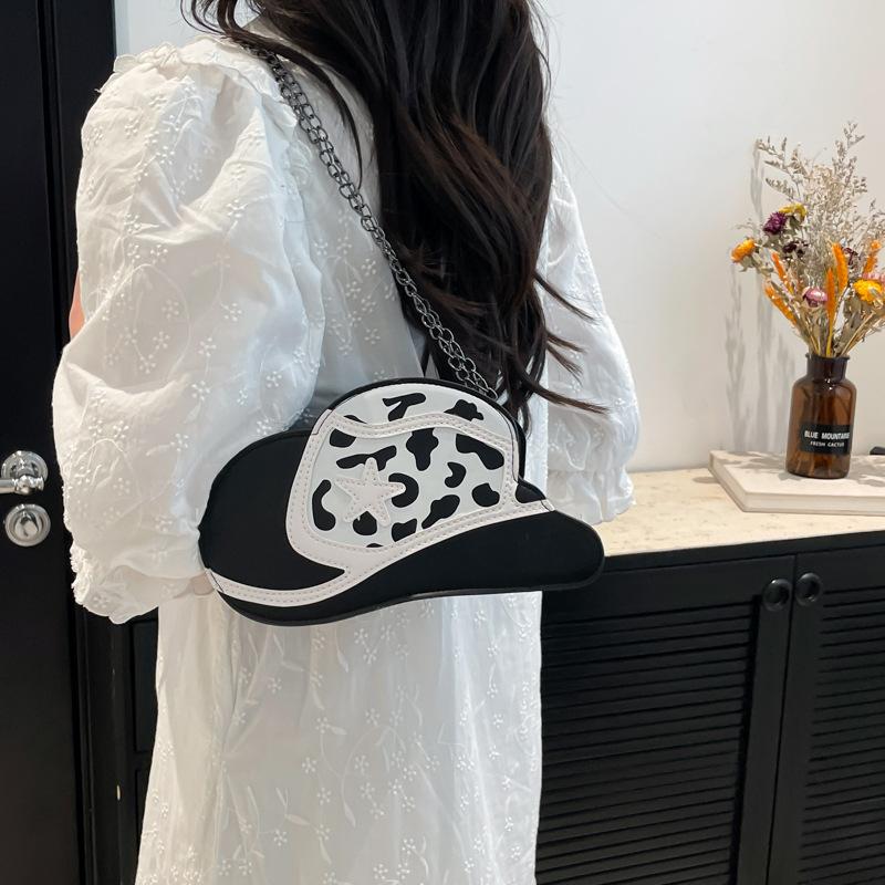 Creative Funny Messenger Bag Bag Female Personality Hat Bag 2025 New Japanese Cartoon Chain Messenger Small Round Bag Tide