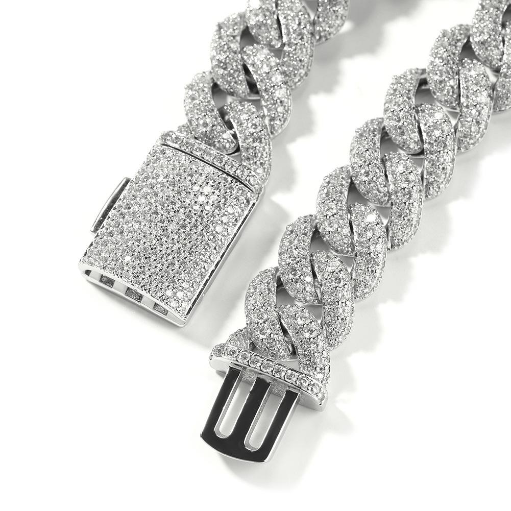 Hip-hop Bracelet Niche High-end Men's Box Buckle Copper Inlaid Zircon Silver 18mm Cuban Chain Bracelet.