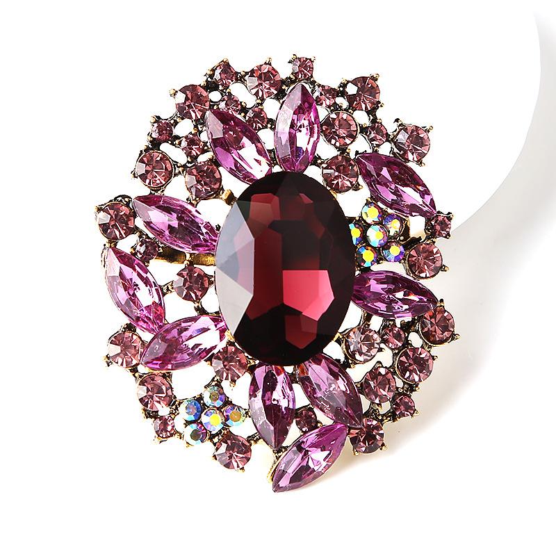 SKEDS Creative Luxury Crystal Flower Brooch Jewelry For Women Elegant Rhinestone Exquisite Corsage Badges Classic Brooches Pins
