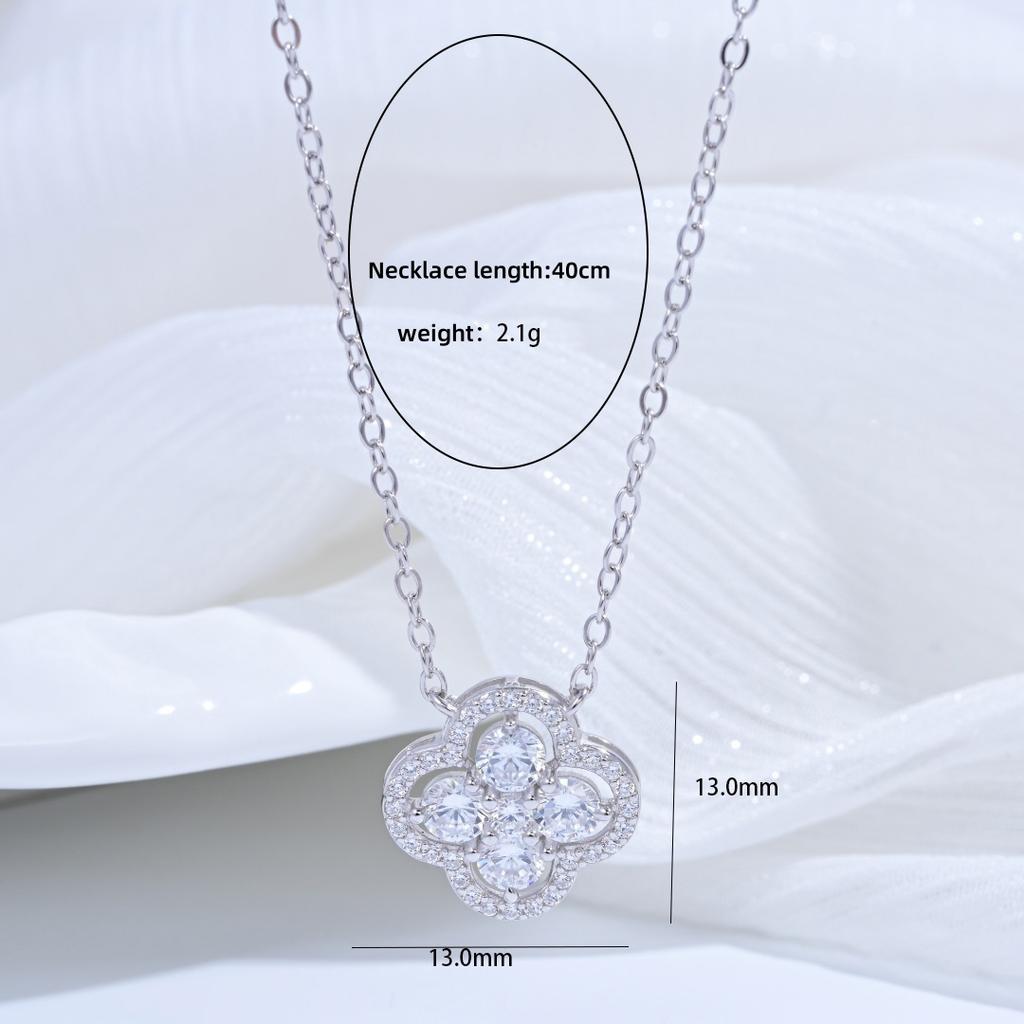 S925 Silver Four-leaf Clover Necklace for Women, Inlaid With Cubic Zirconia, A Light Luxury Clavicle Chain SL42