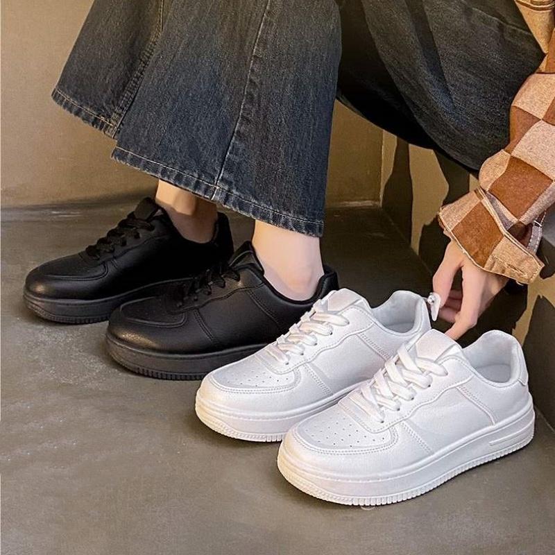 Spring/Autumn Round Head Thick Bottom Anti Slip Casual Sports Shoes Fashion New Style Breathable Elegant Flat Shoes for Women