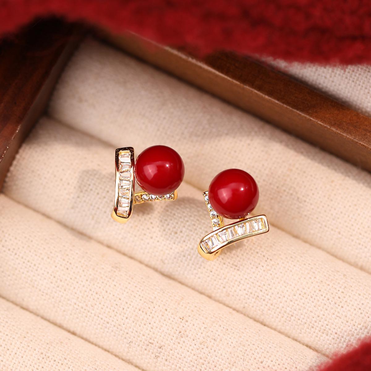 2025 Геометрические Красные Алмазные Жемчужные Серьги: Роскошный Новогодний Стиль для Женщин
