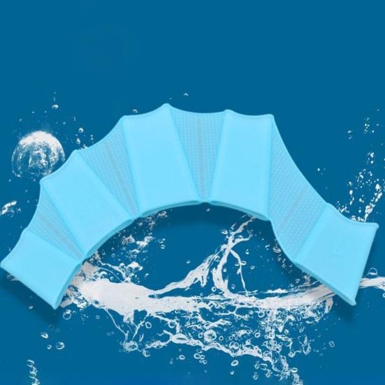 1 Pair Silicone Swimming Hand Fins Kids Adults Beginner Professional Aquatic Swim Training Fins Webbed Flippers Palms Swim Gear