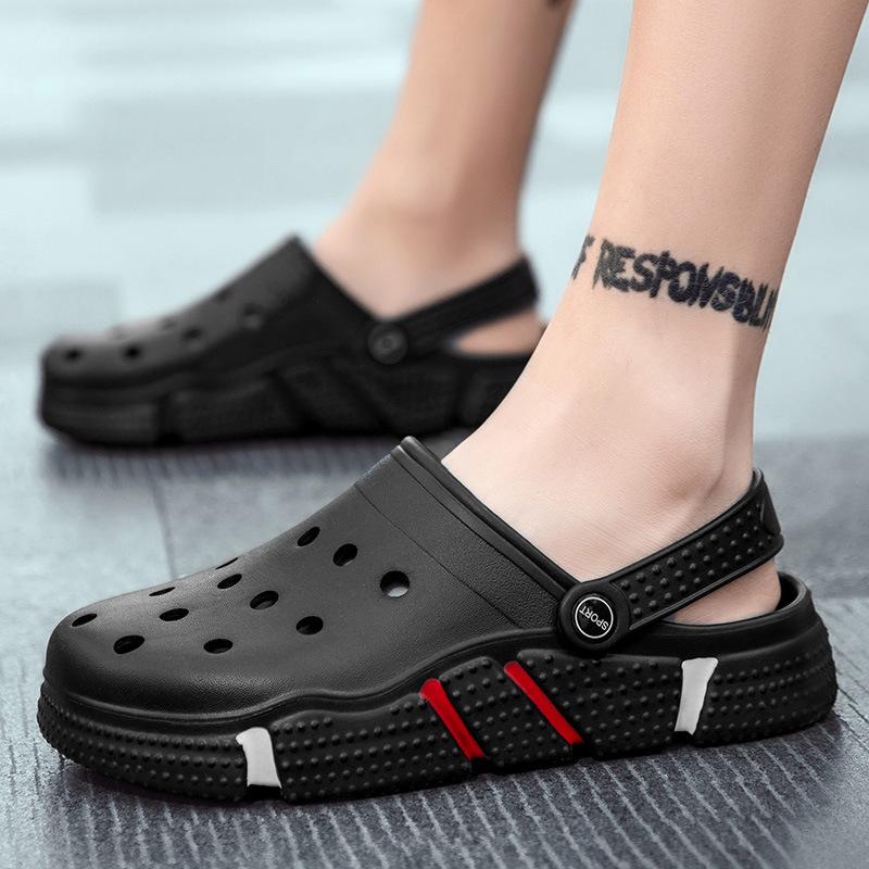 Hole Shoes Men's Trend Outdoor Wear Large Size Slippers Dual-purpose Sandals Home Non-slip Summer New Beach Sandals