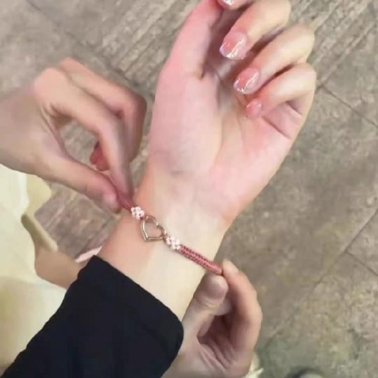 Fashionable Simple Woven Bracelets for Women Hollow Love Heart Designs Suitable for Parties and Dates Decoration