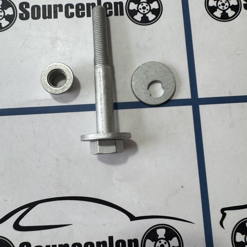 Lower Control Arm Adjust Bolt for Hyundai Santa Fe Tucson Sonata for Kia Sportage Sorento 552603R000 55260-3R000