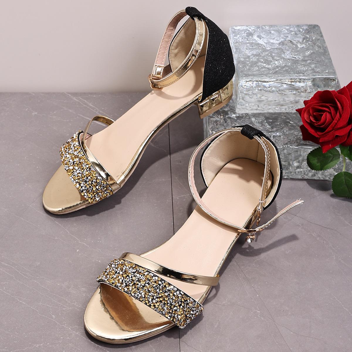 

2025 новые женские босоножки на высоком каблуке с открытым носком большого размера с круглой головкой и пряжкой в виде одного слова 43 чёрный