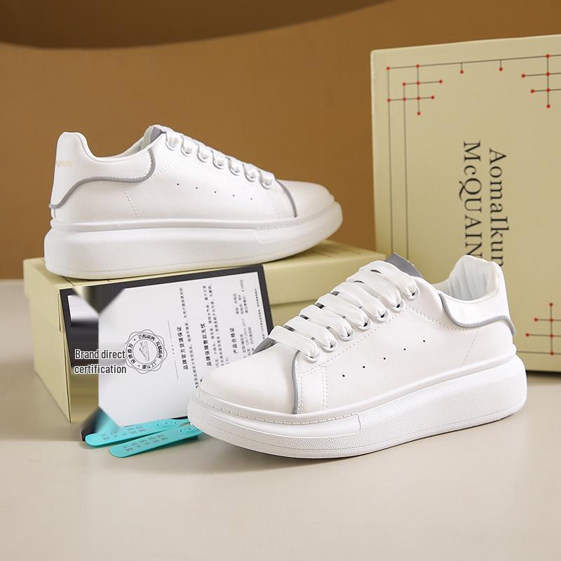 2024 Unisex PU-Leder-Sneakers: Dicke Sohle, Höhengewinn, Vielseitiger Stil