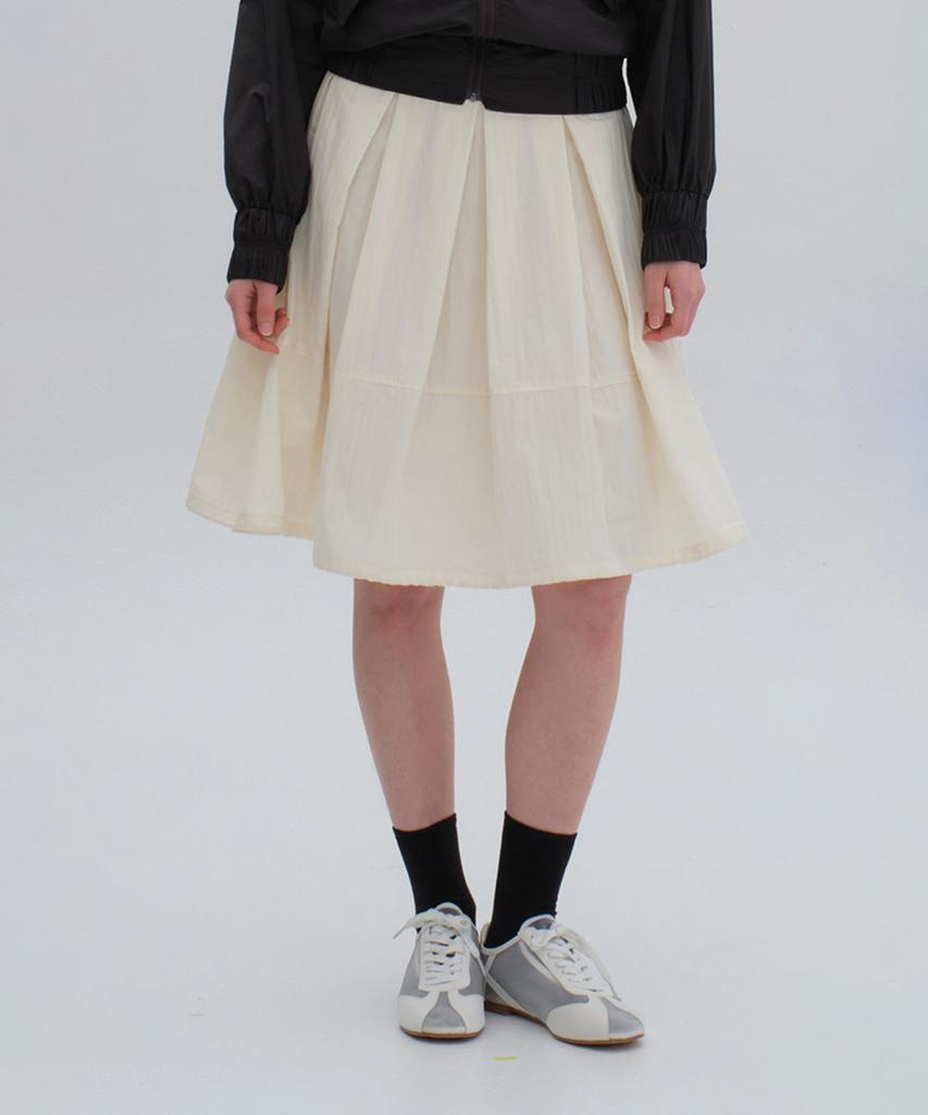 Lipeullegtibeulum Balloon Flare Midi Skirt (Ivory)