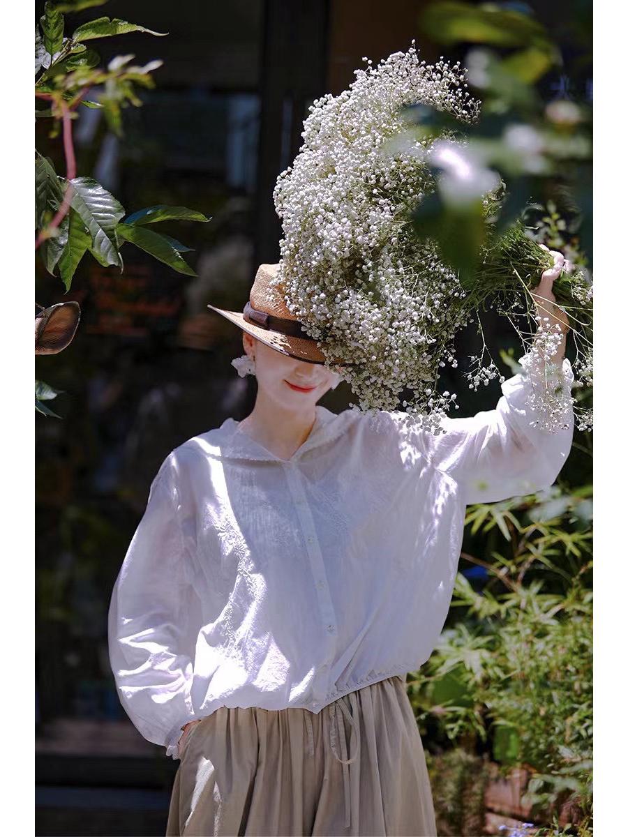 New Arrival: Women s Retro Sailor Collar Embroidered White Cotton Shirt M