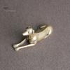 Kleine Messingstatuen im Vintage-Stil, Wohlstand, lebensechter Hund, Sternzeichen, Teehaustier, Briefbeschwerer, Hound, Desktop-Ornament