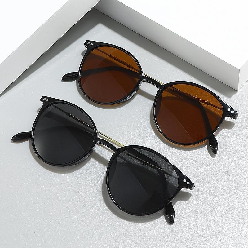 Vintage Trend Round Metal Sun Glasses Women Men Retro Classic Luxury Sunglasses Fishing Camping Female Male Eyeglasses UV400
