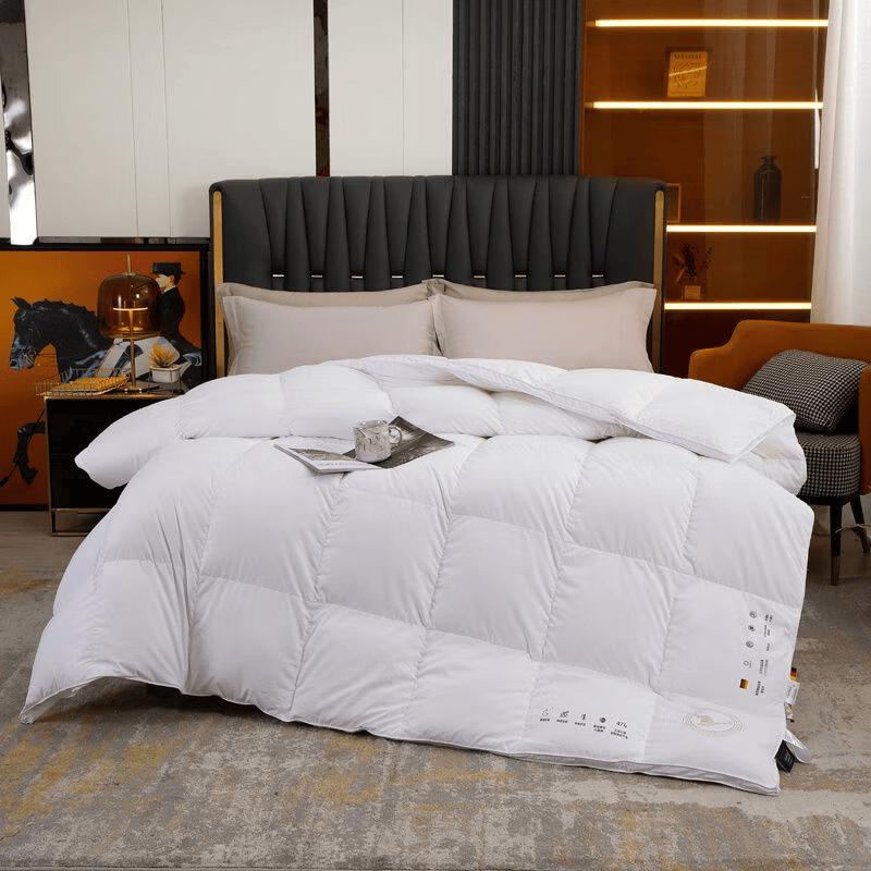 KUUP Hungarian White Duck Down Comforter
