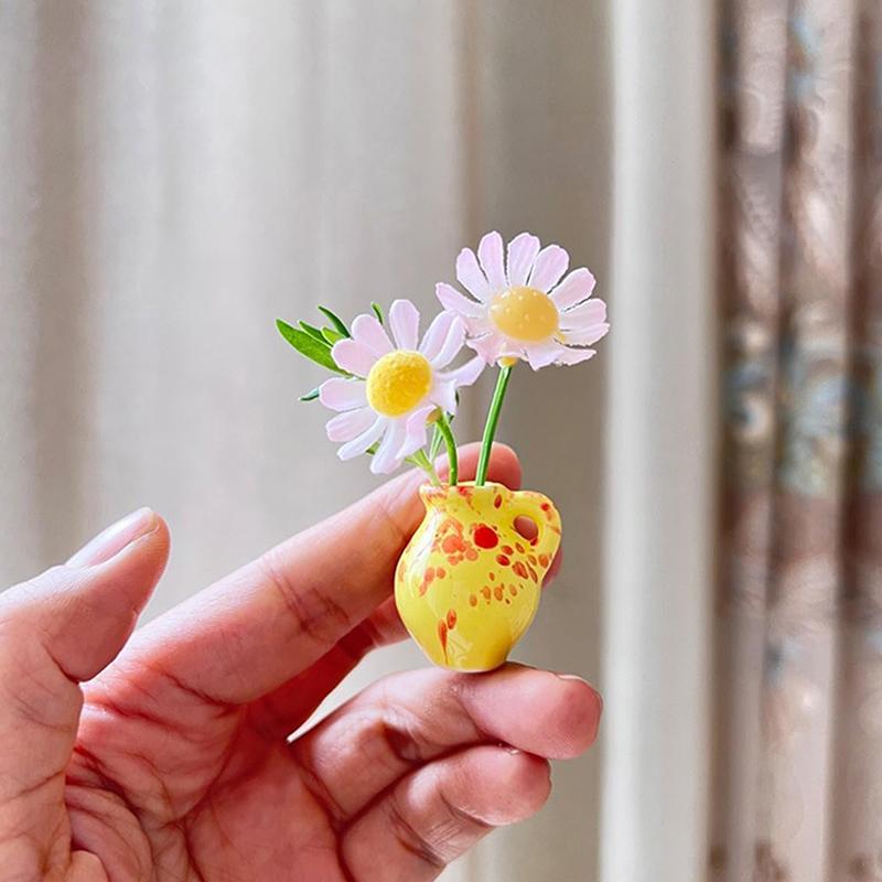 8Pcs Set Mini Ceramic Vase Design Magnet Refrigerator Magnet Diy Fridge Magnet For Flower For Flower Refrigerator Decorations