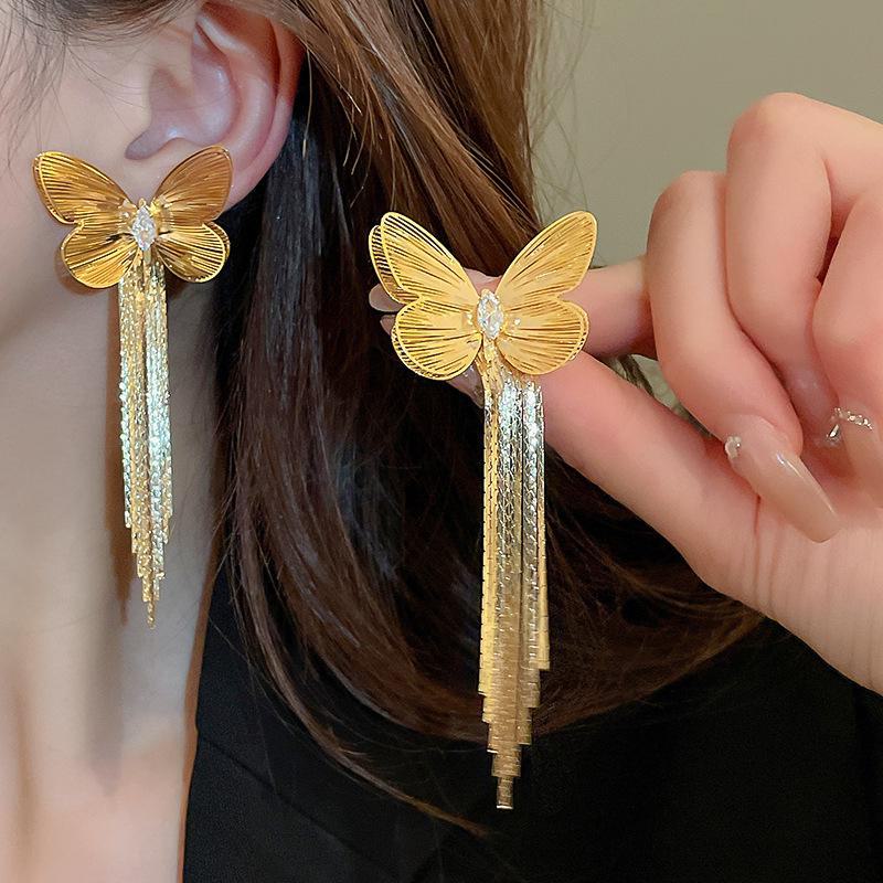 Náušnice se střapcem z dutých květů s postříbřenou jehlou a pozlacením - Evropský a americký niche design