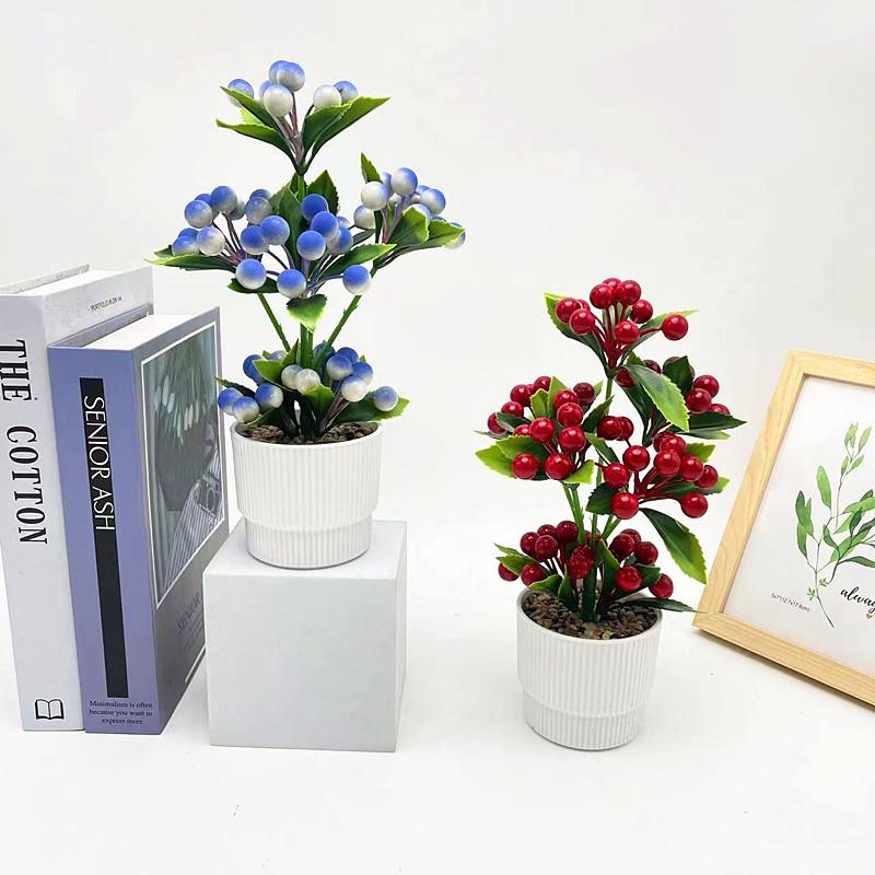 Potted Simulated Berry Plant Artificial Green Plant With Stone Decoration
