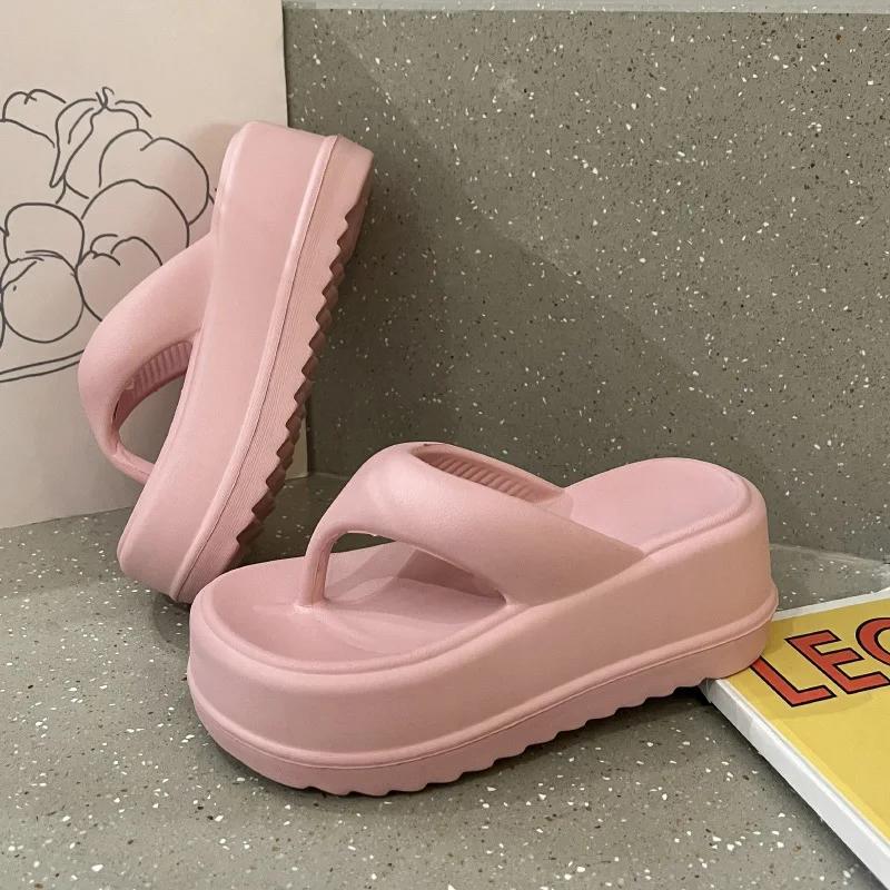 Fashion 2024 New Summer Women Fashion Thick Bottom High Heel Flip Flops Women Outer Wear Outdoor Beach Small High-Grade Casual Sandals